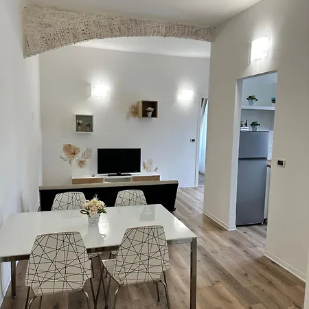 Apartment Rosmini *